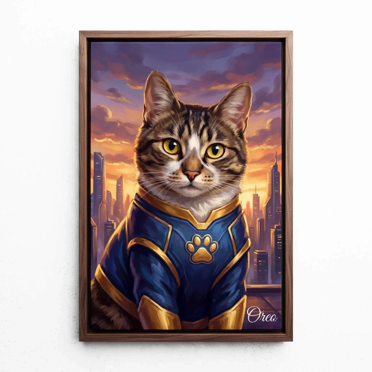 Portrait de chat en super-héros d'après ta photo - toile avec cadre noyer